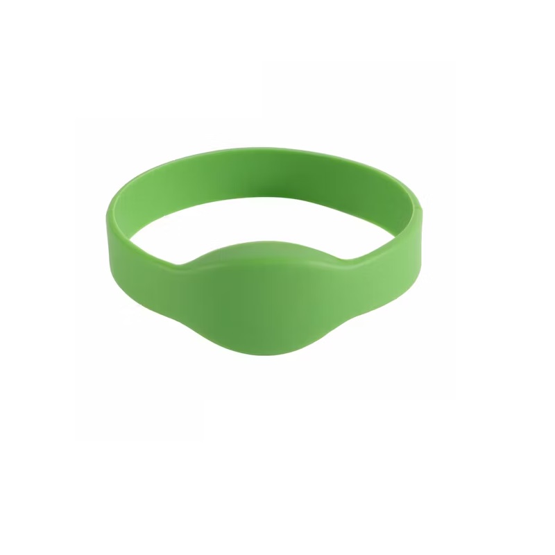 Bild på Green wristband 125 kHz EM for children. 70105106 (DE,SE,NO,FI,RO,PL)